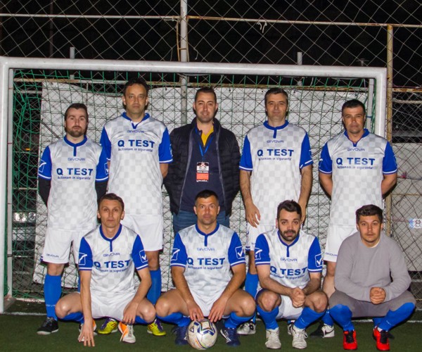 Echipa de fotbal Q TEST a invins BRD intr-un meci de pregatire